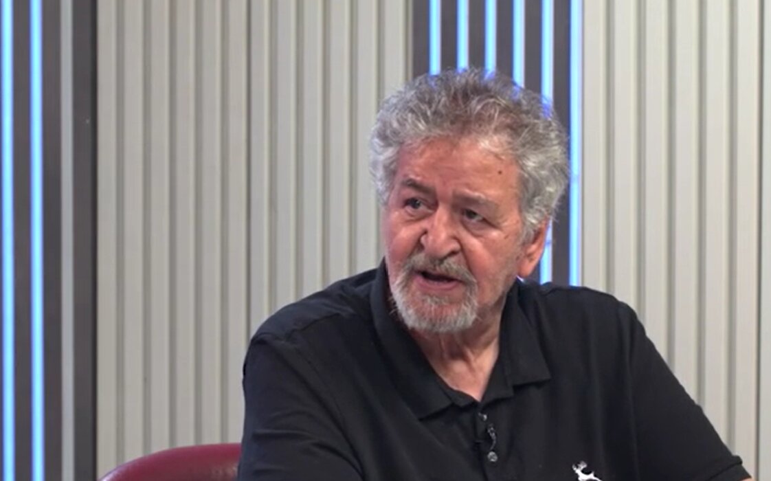 ببینید | عابدینی: قلعهنویی را برکنار میکردم اگر... ببینید | عابدینی: قلعهنویی را برکنار میکردم اگر...