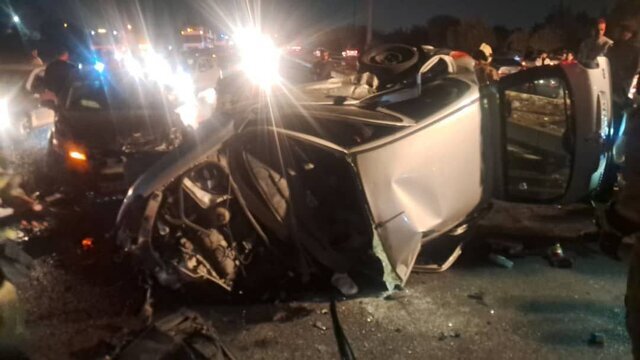 ببینید | تصاویر تازه از ورود خودرو به میان جمعیت در فرانسه ببینید | تصاویر تازه از ورود خودرو به میان جمعیت در فرانسه