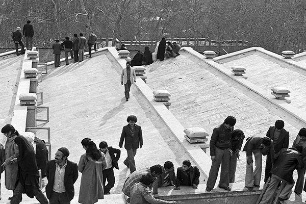 زندان اوین چگونه تصرف شد؟/ ۲۳ بهمن ۵۷ زندان اوین چگونه تصرف شد؟/ ۲۳ بهمن ۵۷